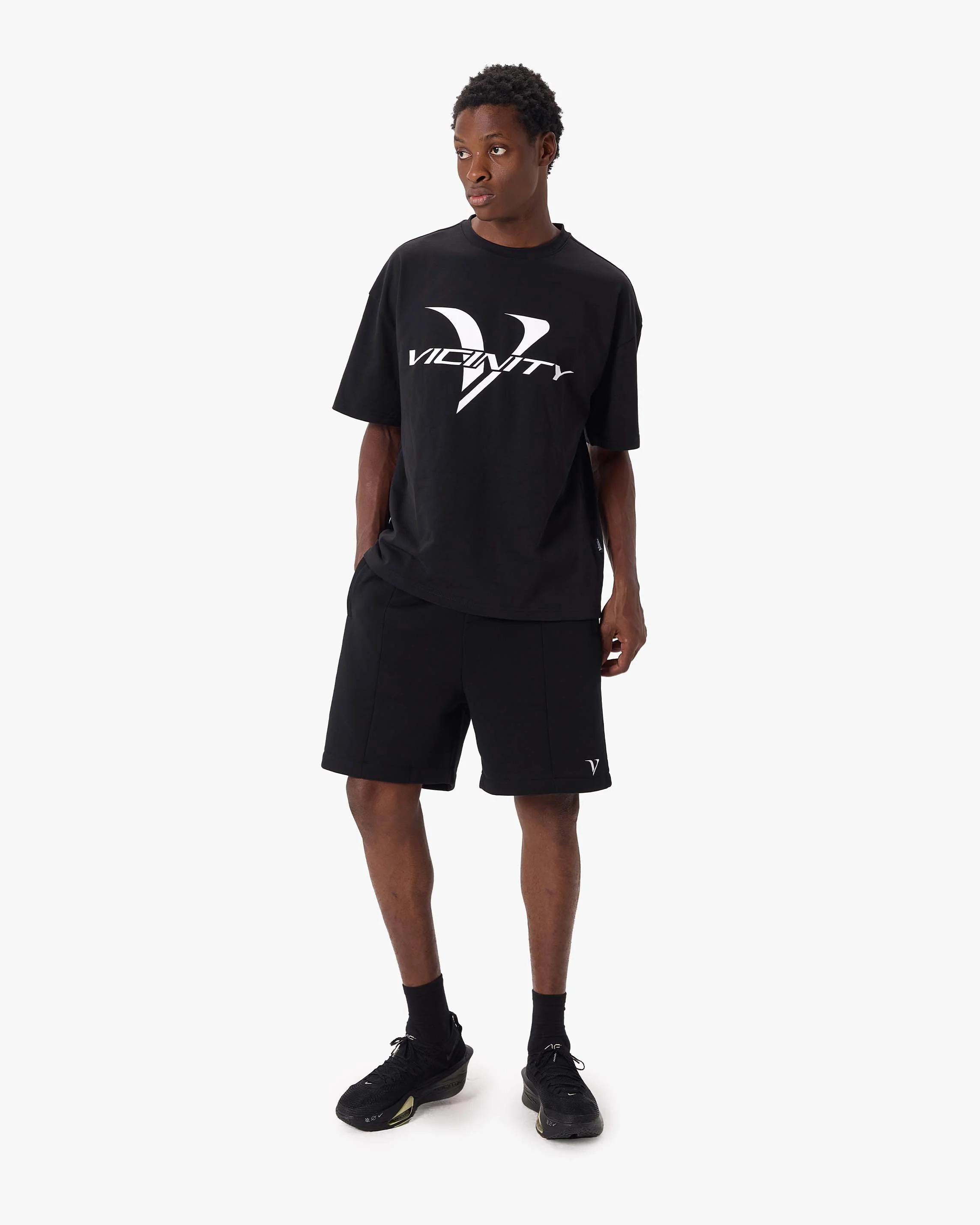 ACTIVEWEAR LOGO TEE BLACK - Image 8