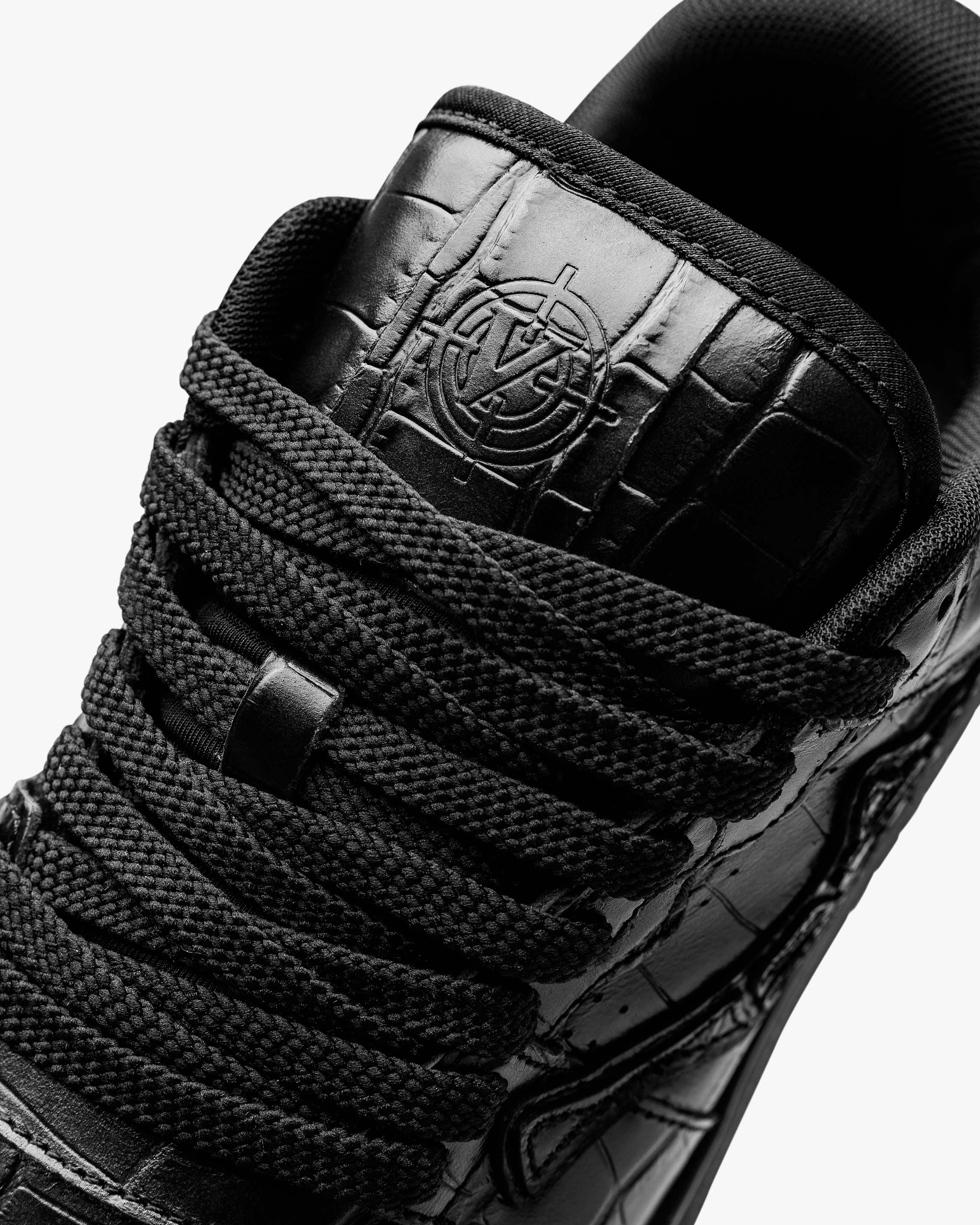 AKIMBO LOWS "BLACK CROCO" - Image 10