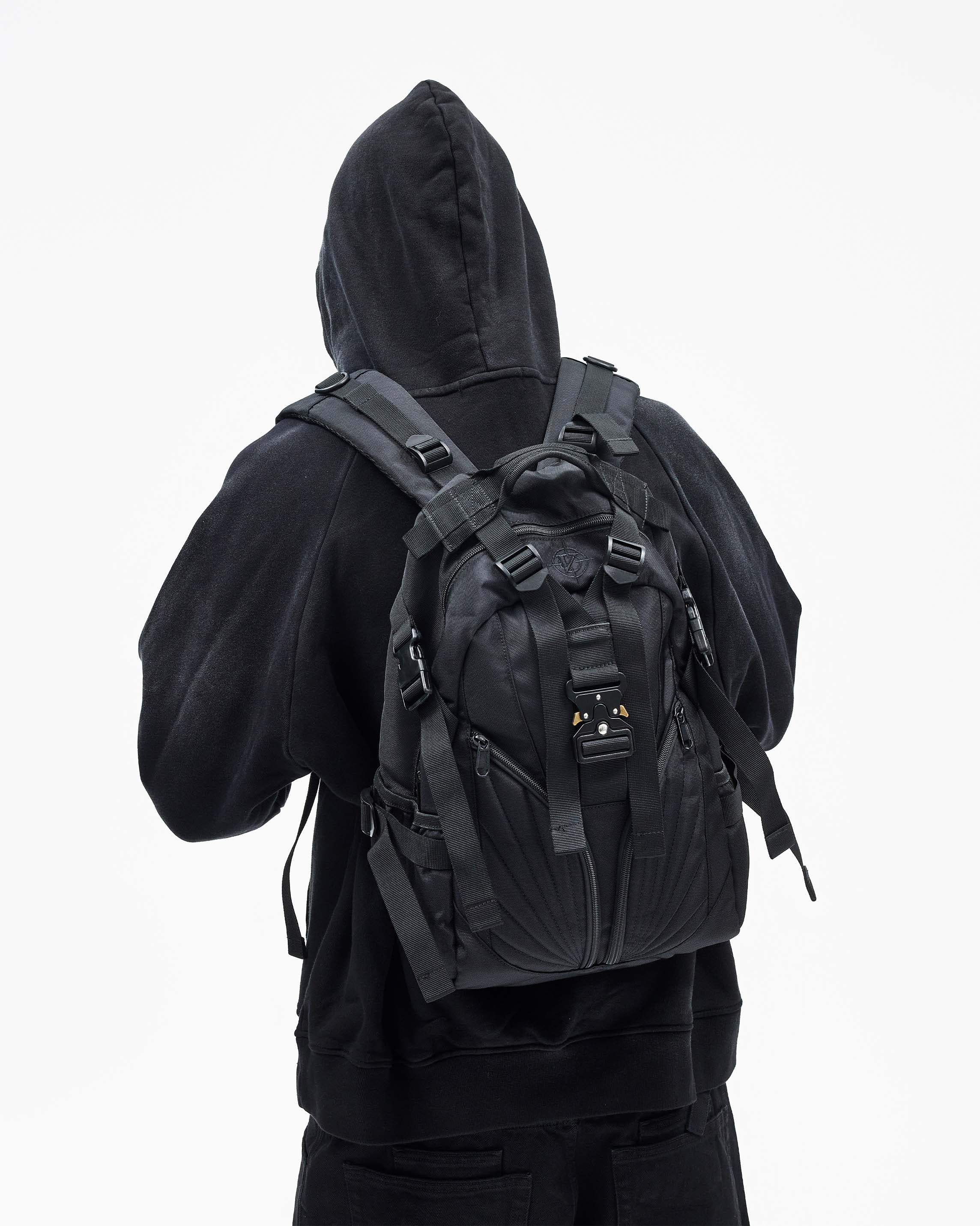 BUCKLE BACKPACK - BLACK - Image 2