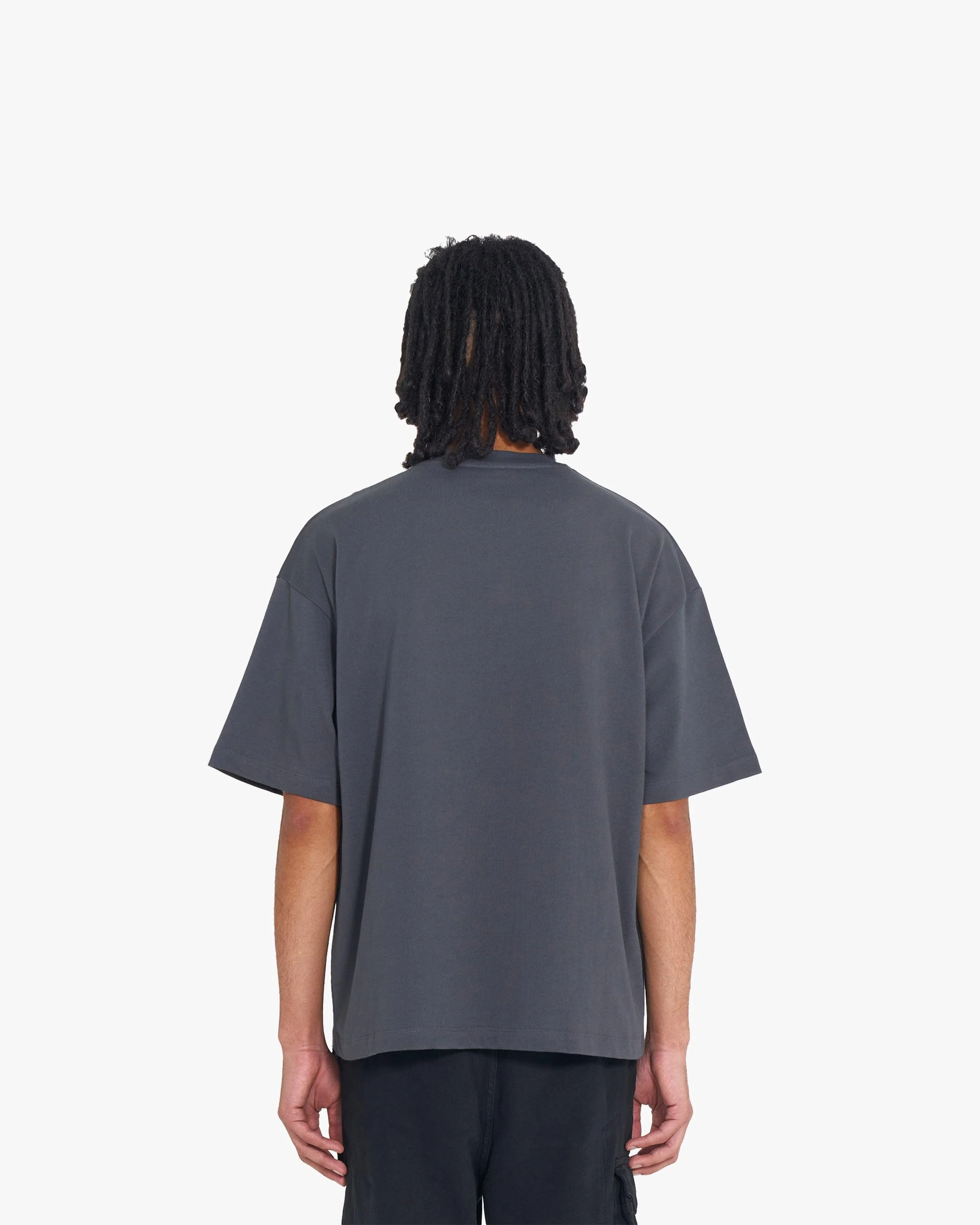 HIDDEN HILLS TEE DARK GREY - Image 5