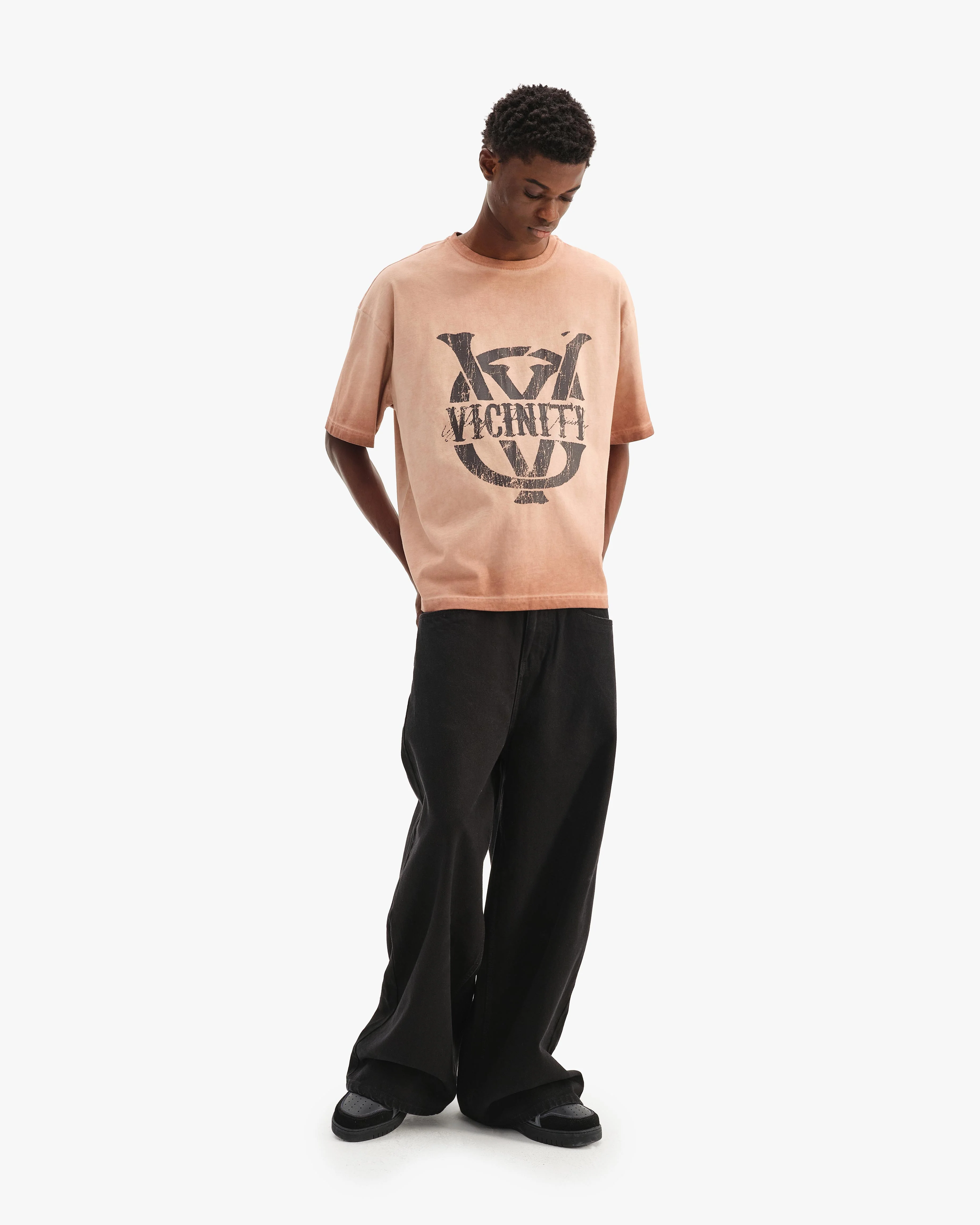 INITIALS TEE BROWN - Image 8
