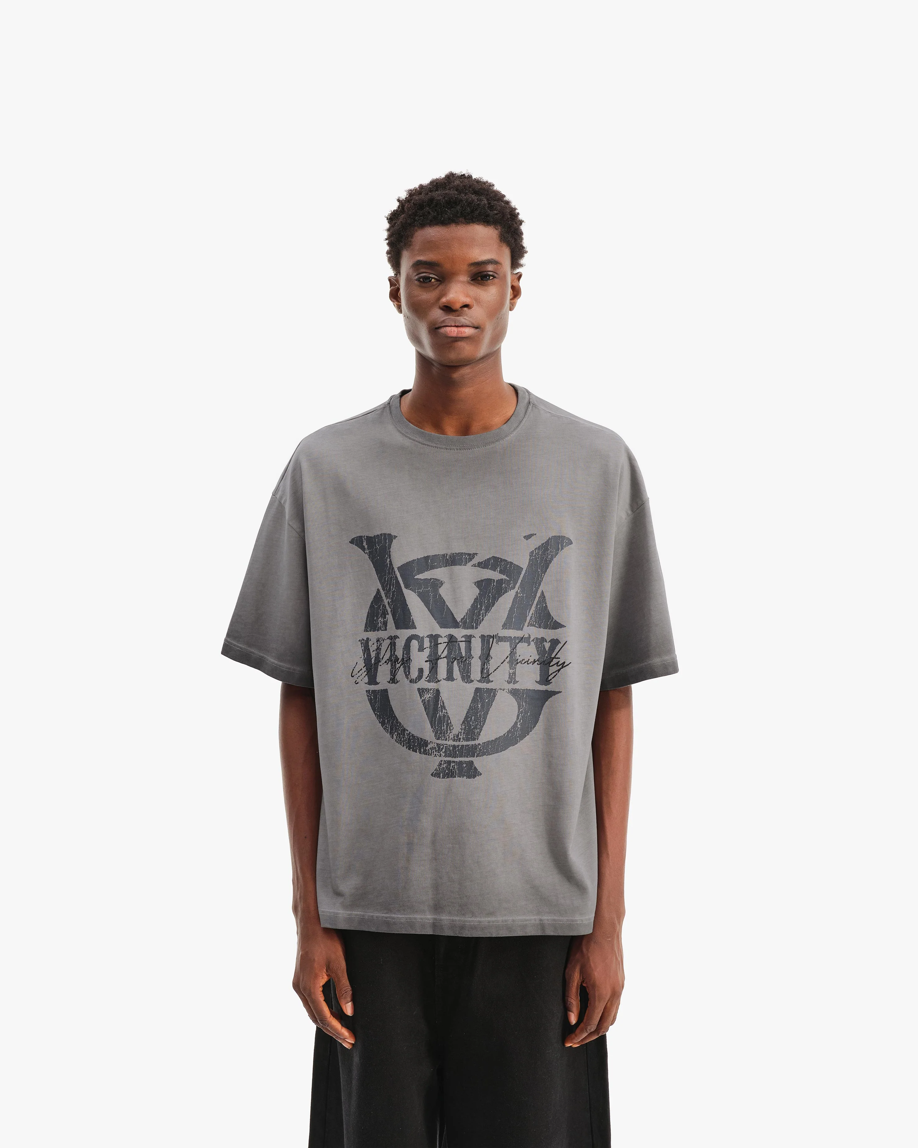 INITIALS TEE DARK GREY - Image 3