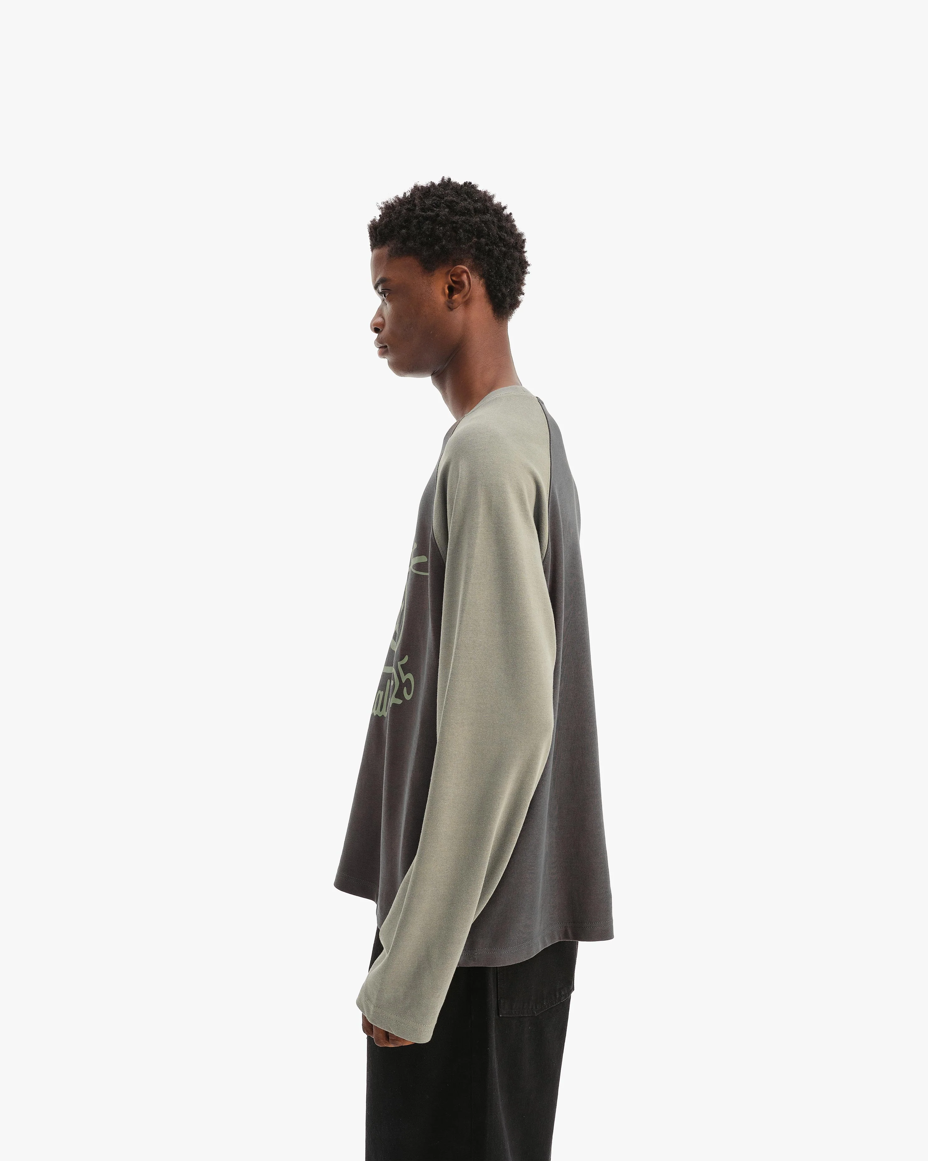 INTERNATIONAL LONGSLEEVE GREEN - Image 5