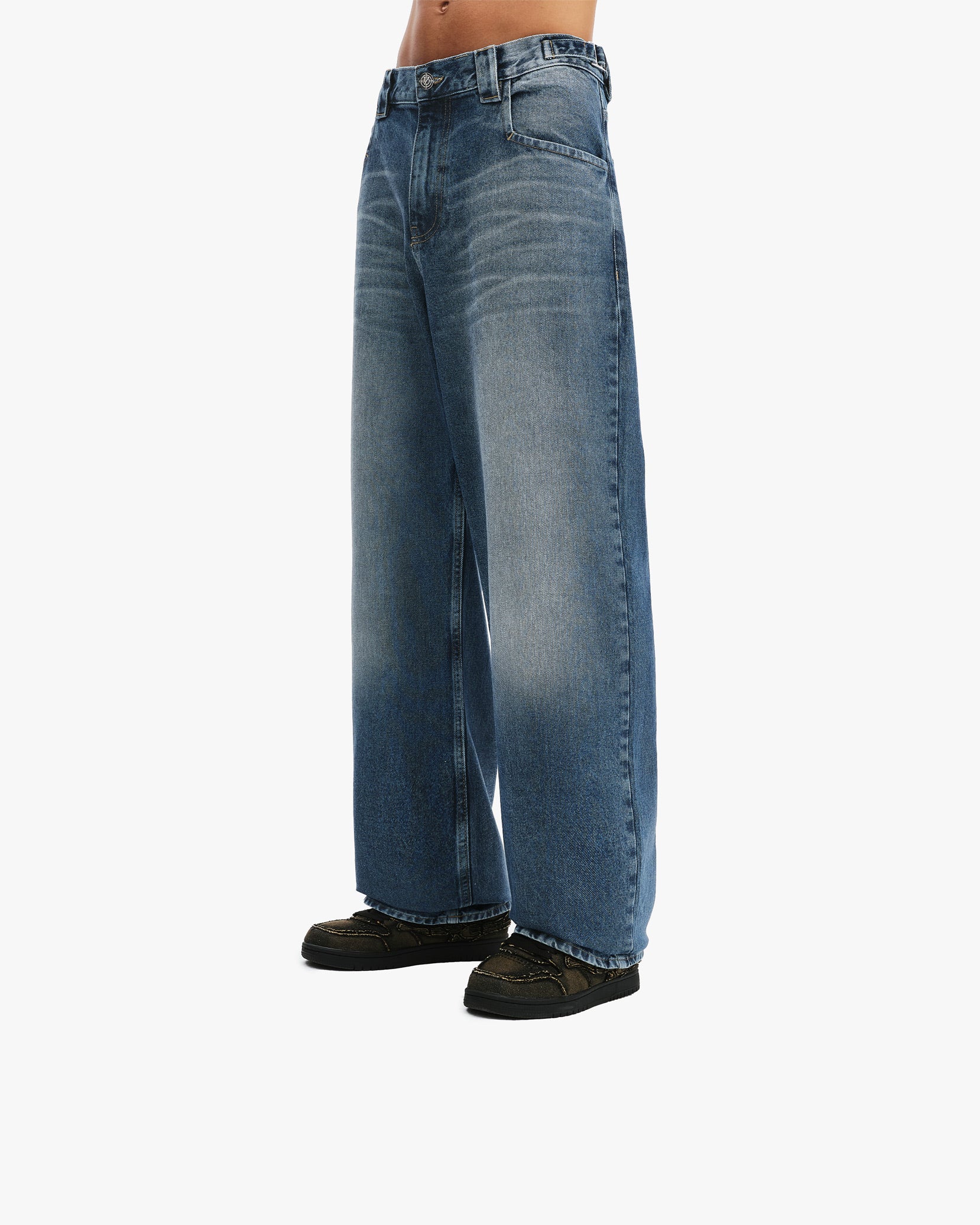 LA DENIM - Image 3