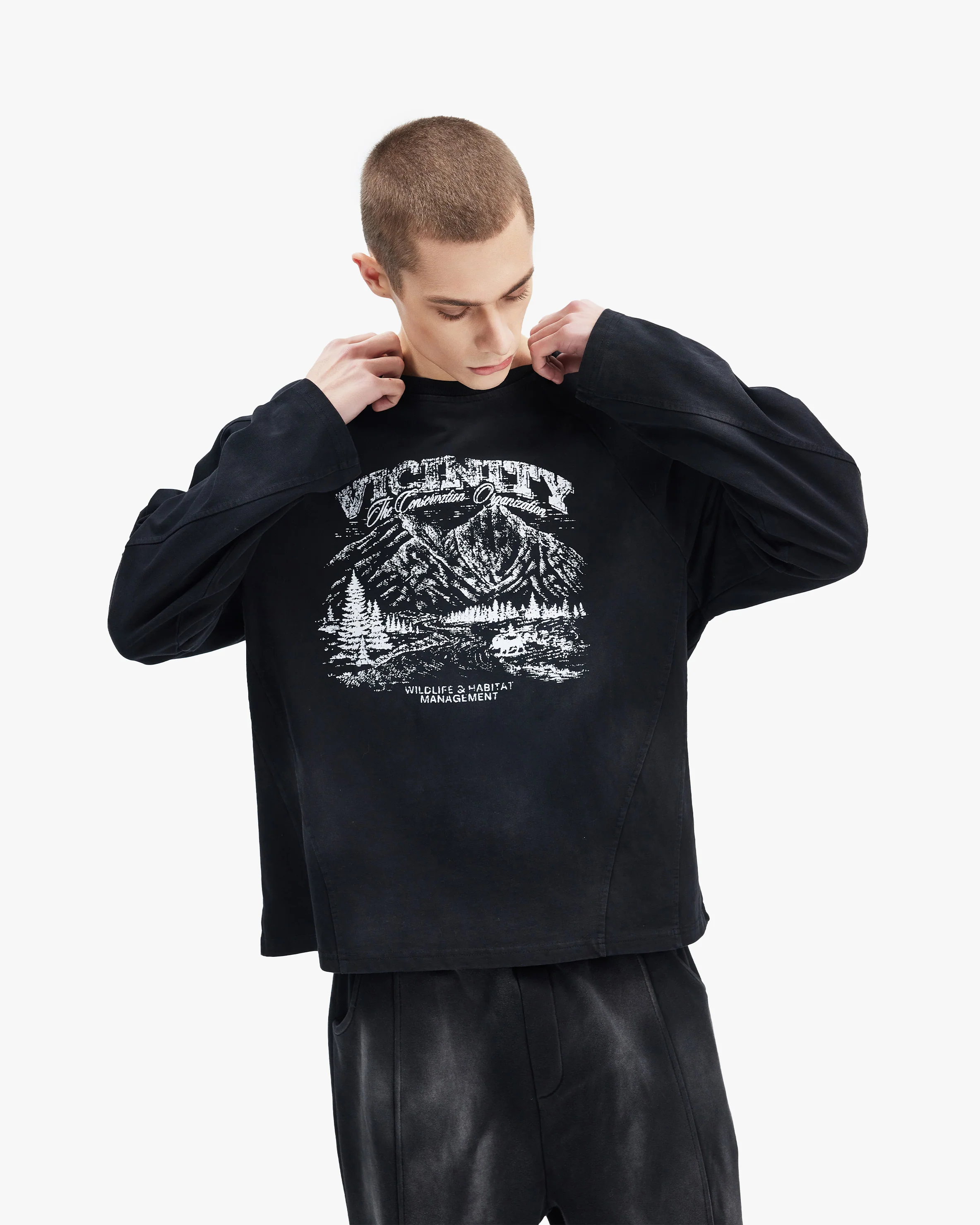 LANDSCAPE LONGSLEEVE BLACK - Image 8