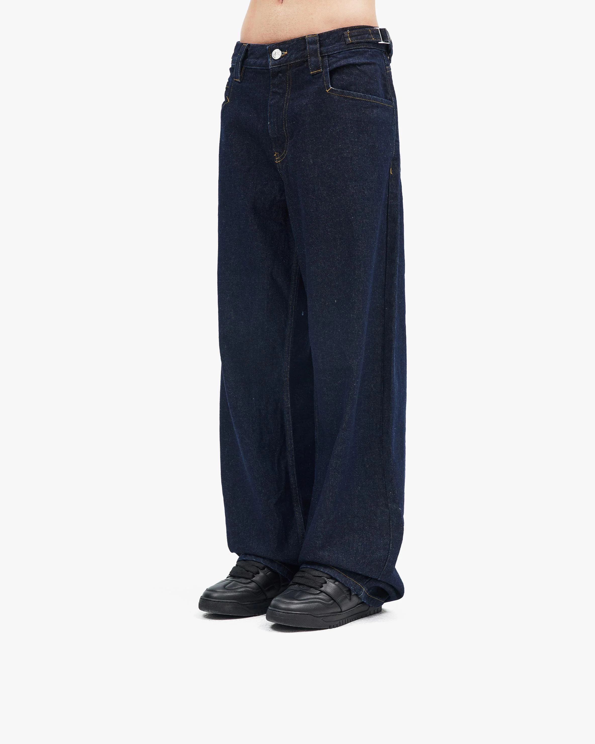 RAW DENIM - Image 4