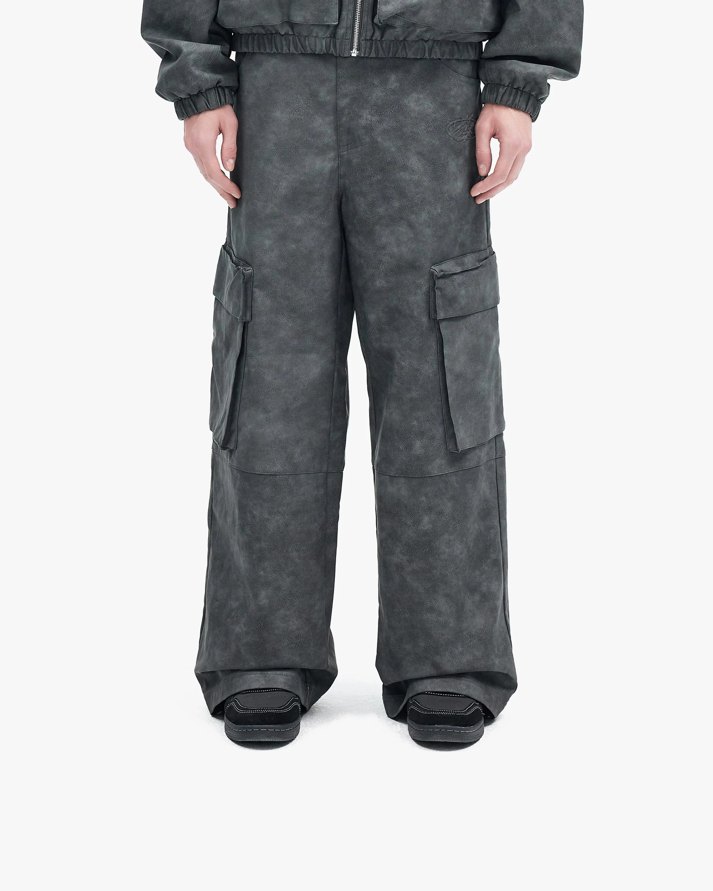 SCRIPT LOGO LEATHER PANTS GREY - Image 2
