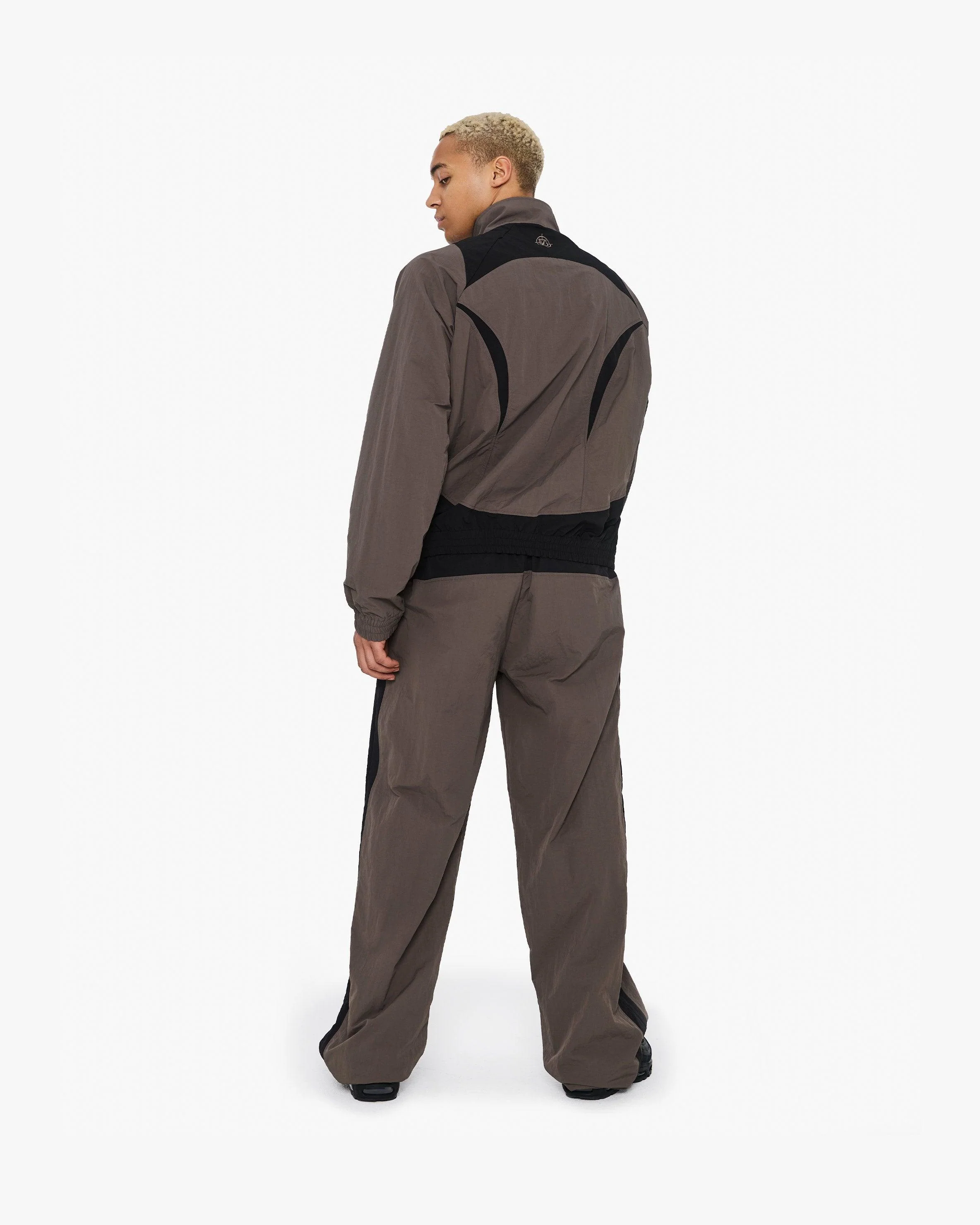 TRACK JACKET V3 MOCHA BLACK - Image 14