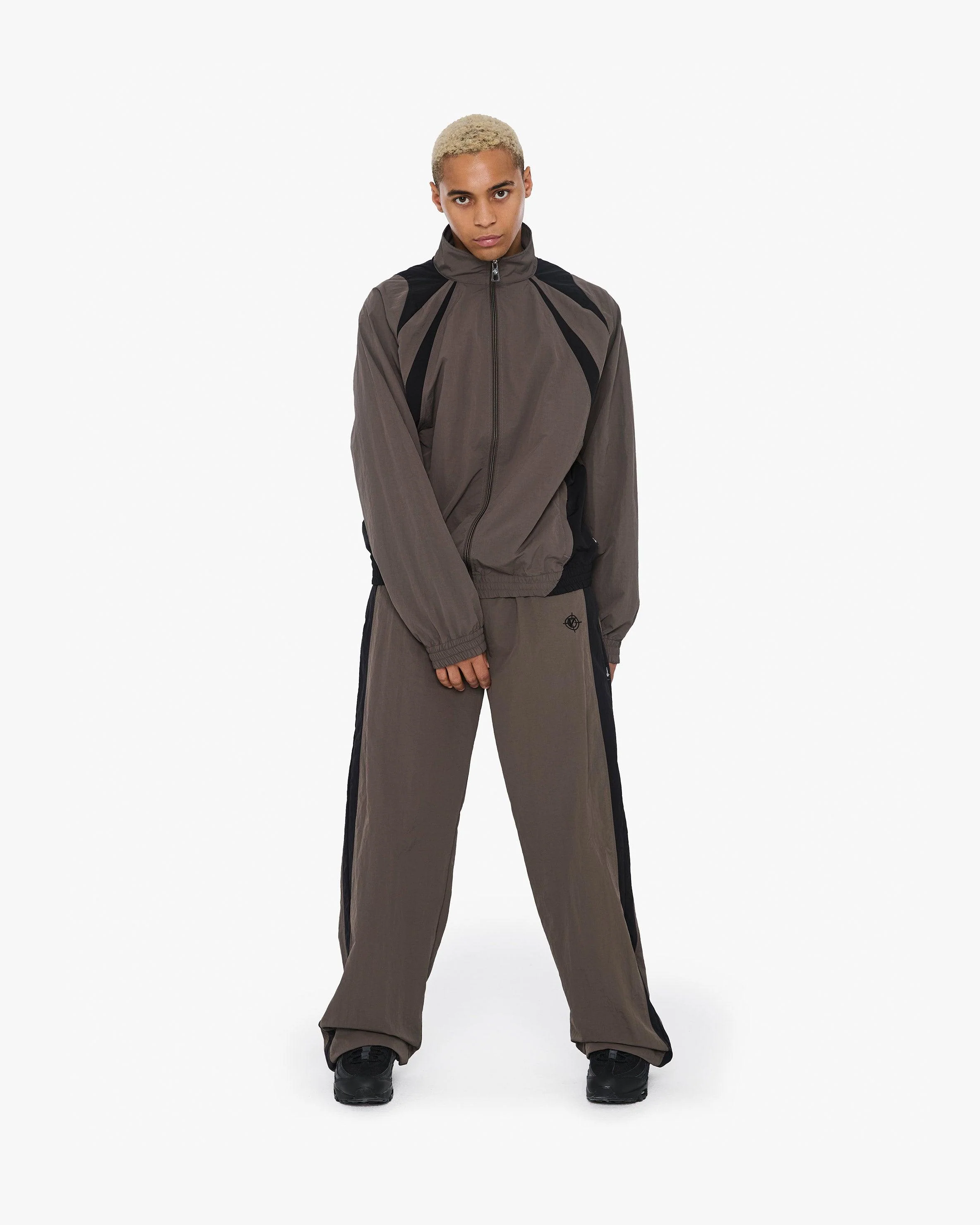 TRACK JACKET V3 MOCHA BLACK - Image 15