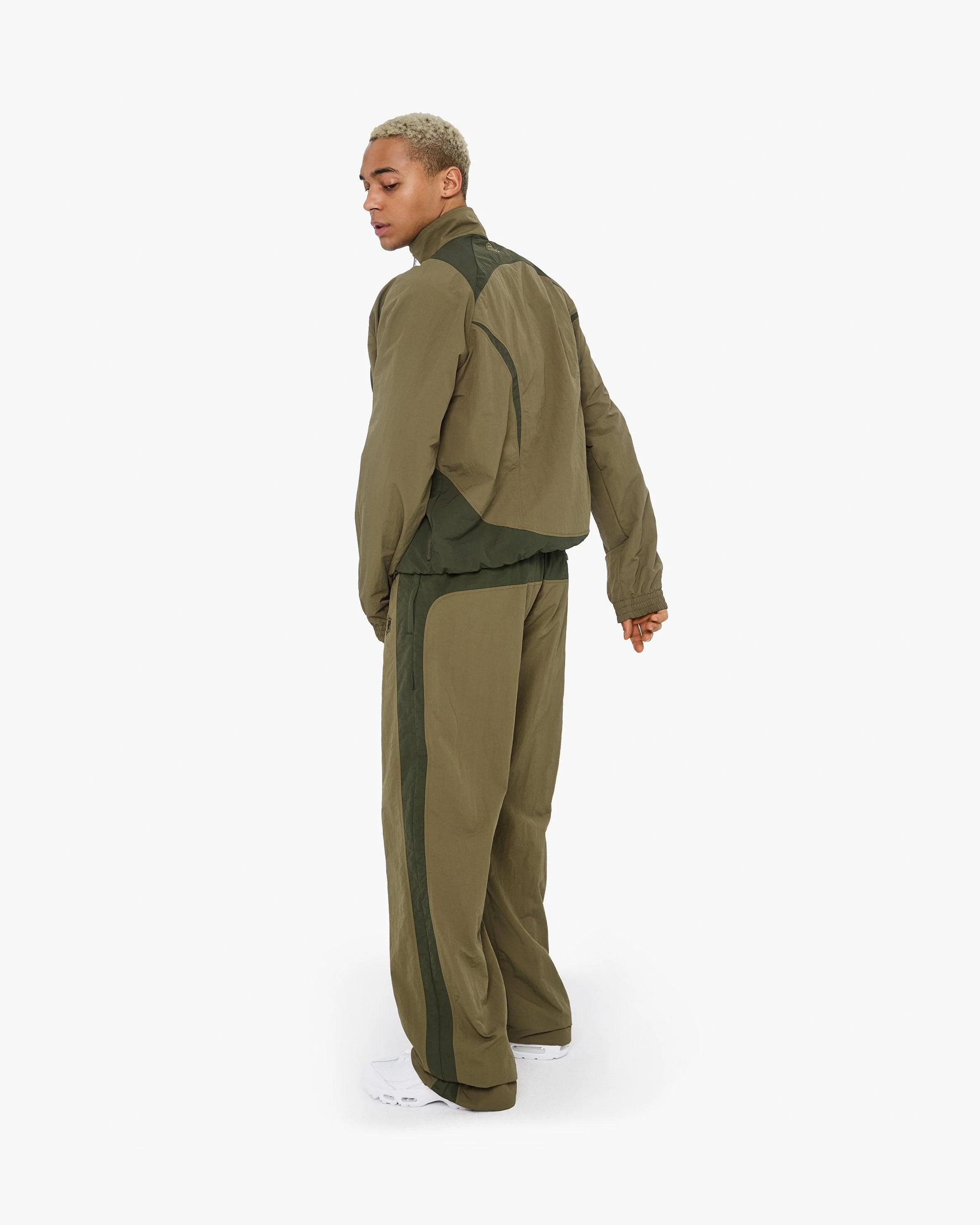 TRACK JACKET V3 OLIVE TAN - Image 15