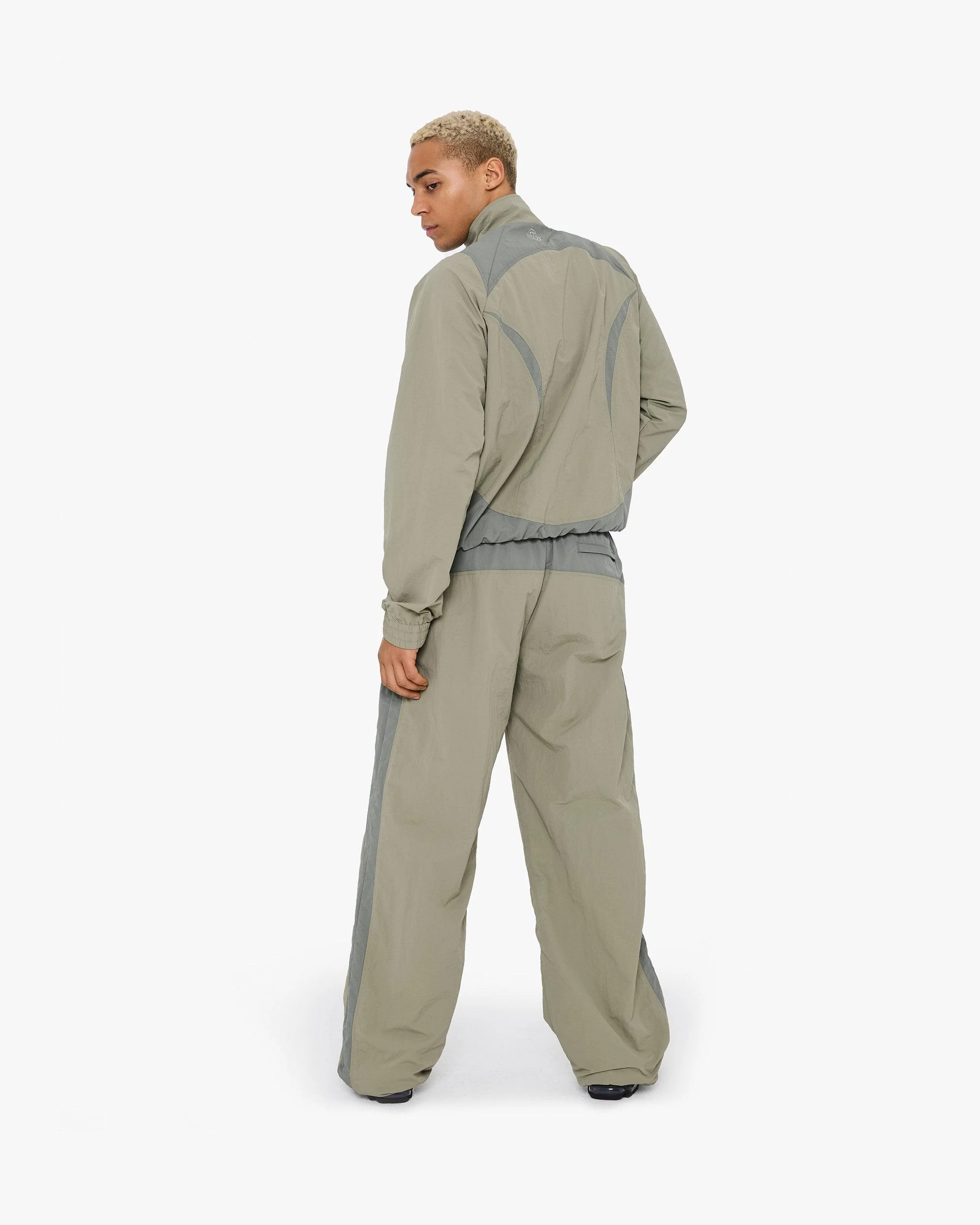 TRACK JACKET V3 WASABI - Image 15