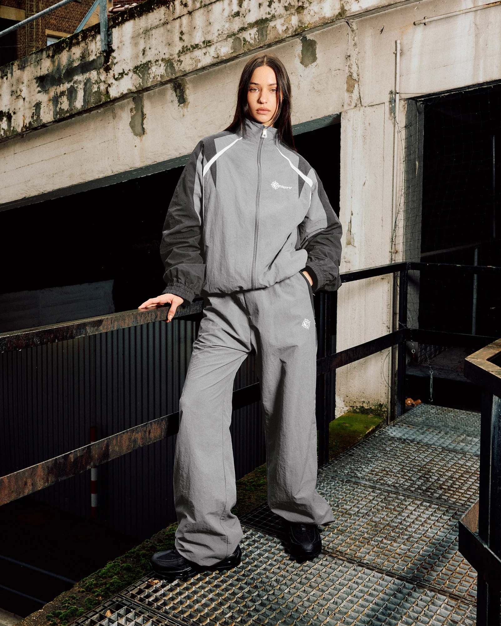 TRACK PANTS V2 BELUGA - Image 2