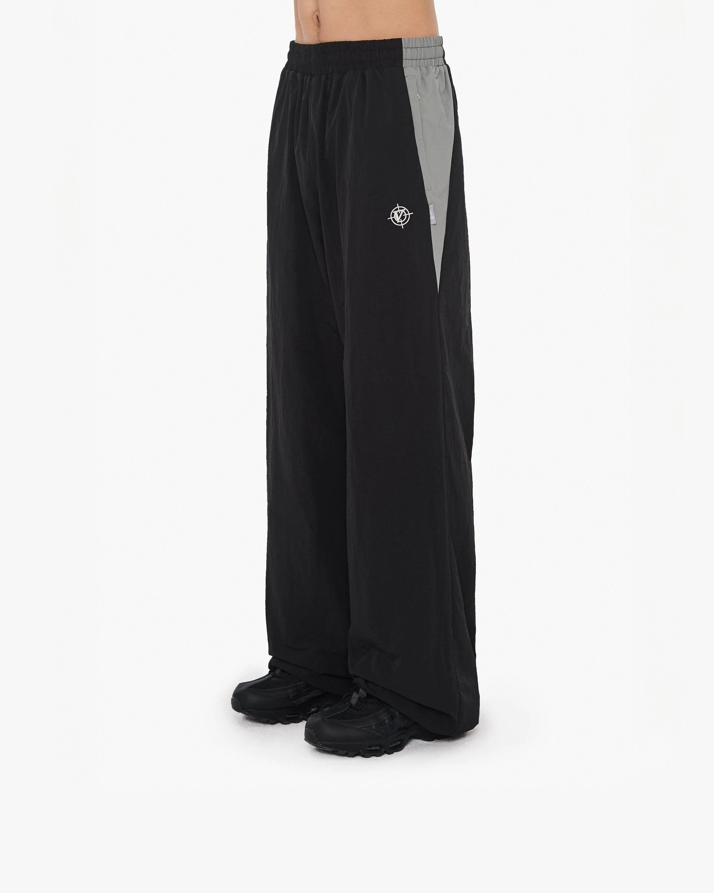 TRACK PANTS V2 BLACK - Image 6