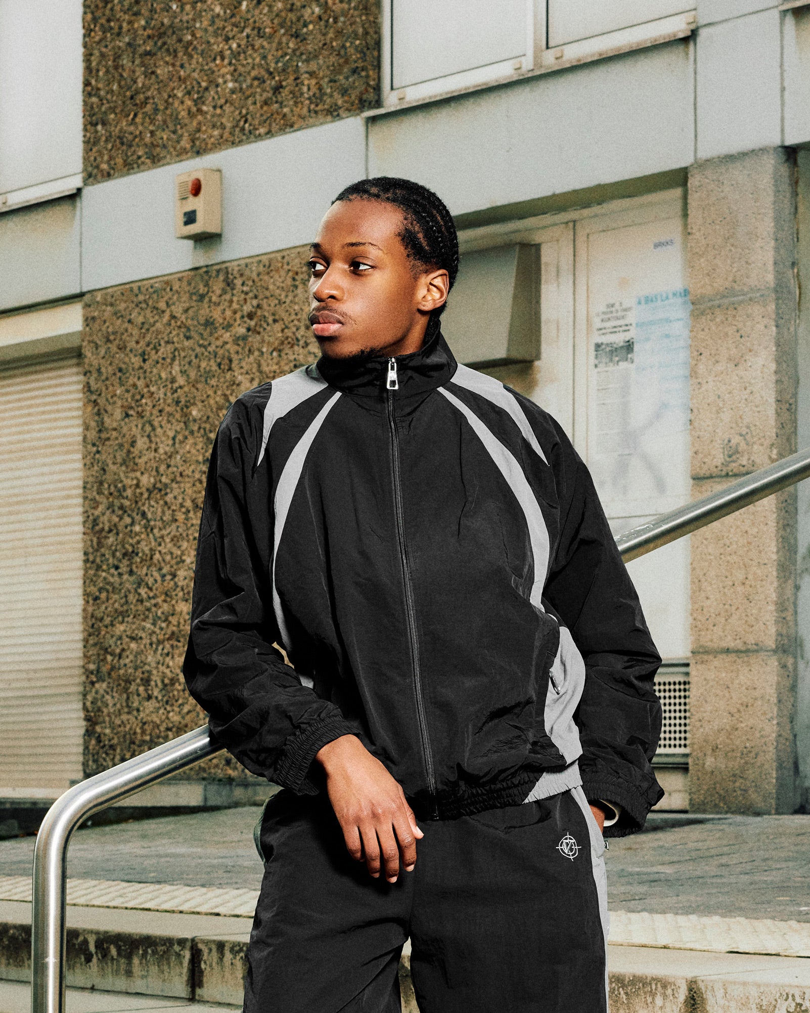 TRACK PANTS V3 BLACK GREY - Image 3